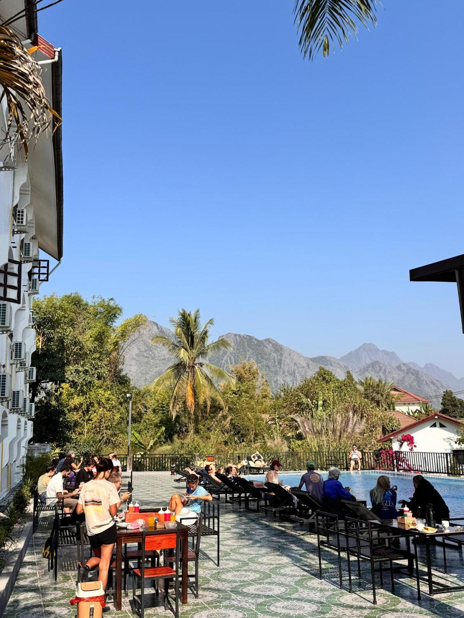 Jungle Backpackers View Hostel วังเวียง ภายนอก รูปภาพ